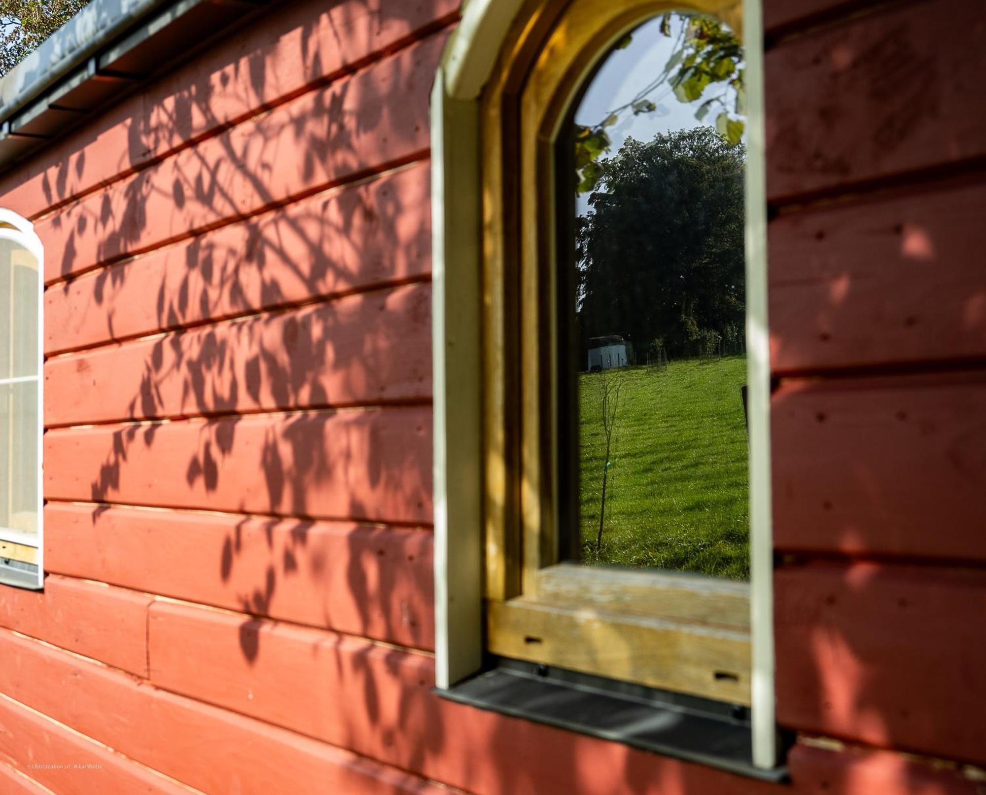 La Tiny House De La Bergerie Villa Lierneux Dış mekan fotoğraf